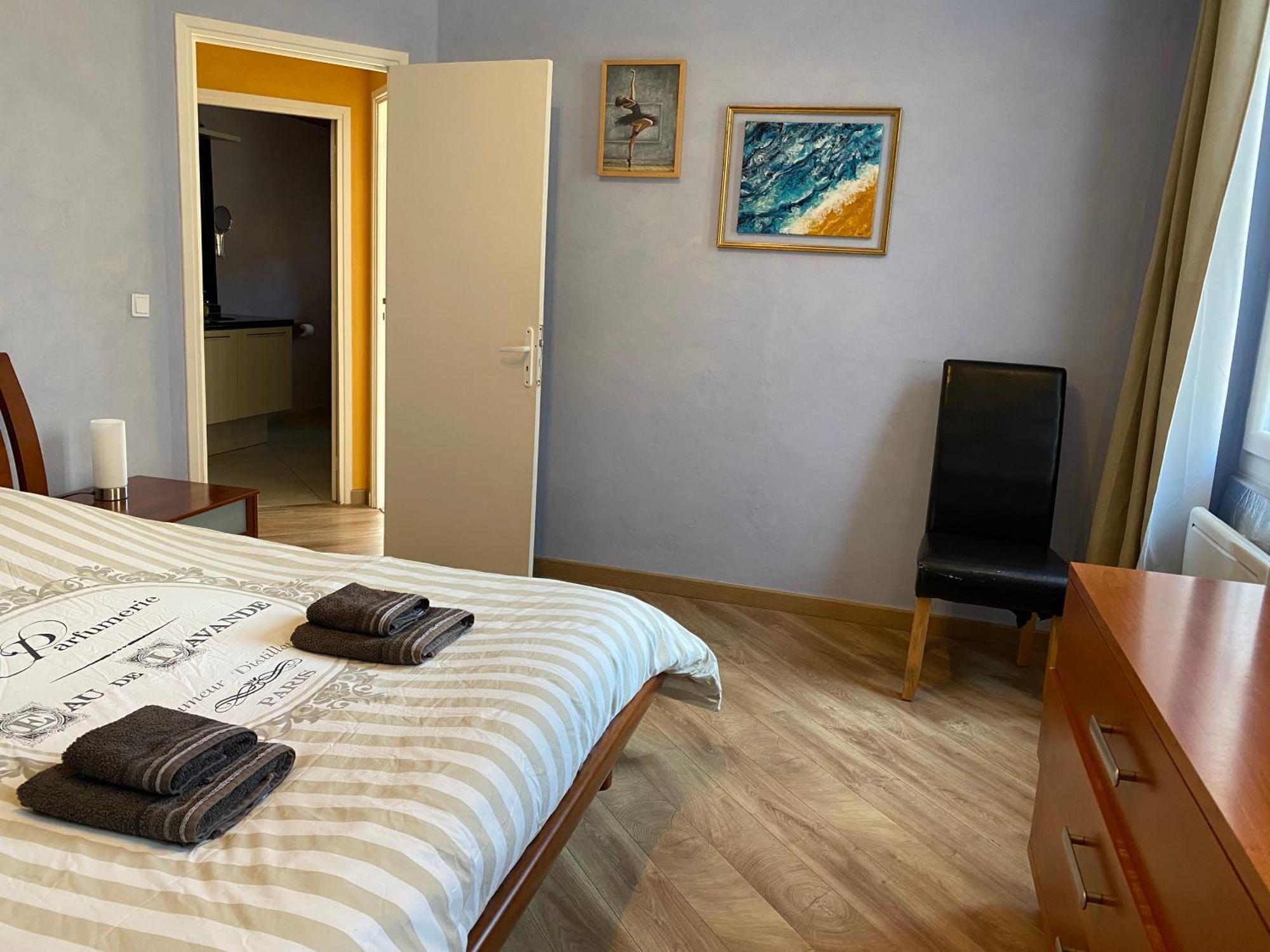 Residence Verdi - Appartements Meubles En Centre Ville Bédarieux Eksteriør billede