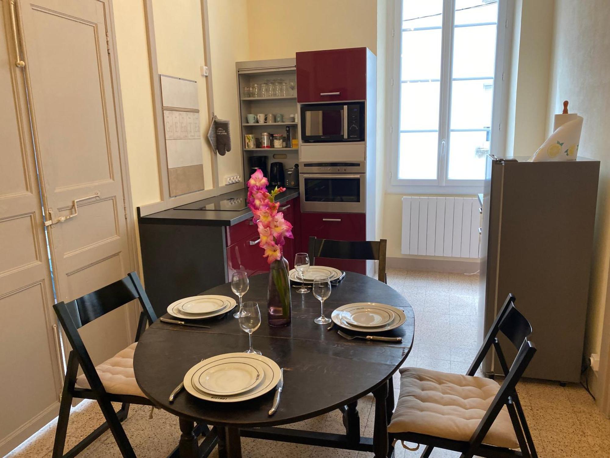 Residence Verdi - Appartements Meubles En Centre Ville Bédarieux Eksteriør billede
